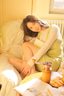 仙女樱桃小嘴跪含巨龙